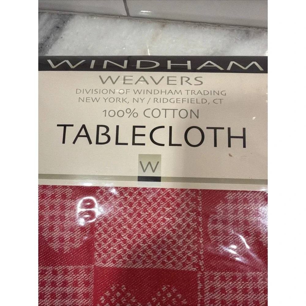 Vintage Red White Hearts 60 X 84in Oval Tablecloth 001